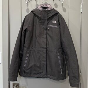 North Face 3-in-1 winter coat. Size M. Like new.